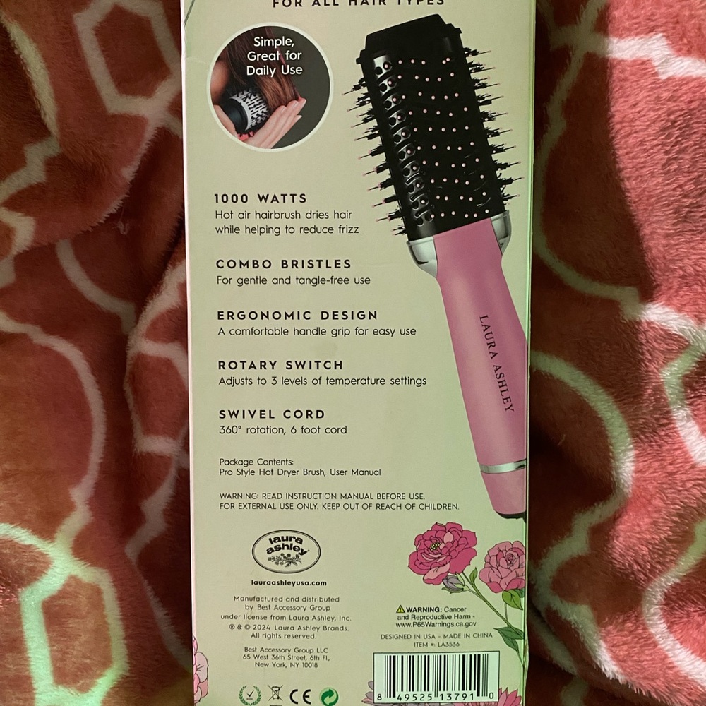 Laura Ashley Style Dryer Brush - Picture 3 of 3